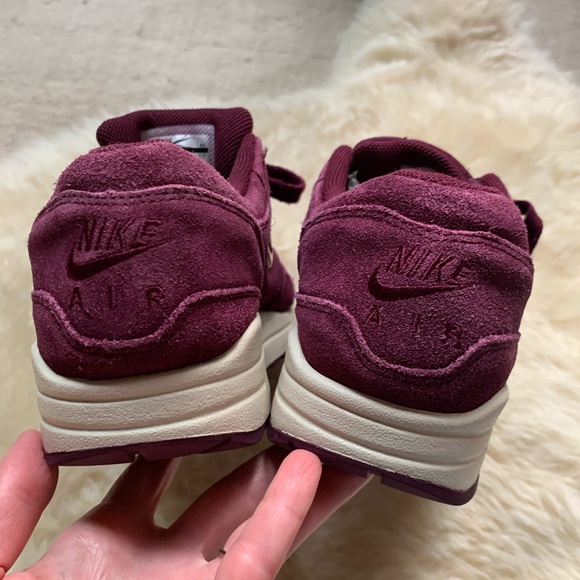 Nike❤️ Air Max 1 Premium Bordeaux Silver Sneakers - Picture 9 of 13
